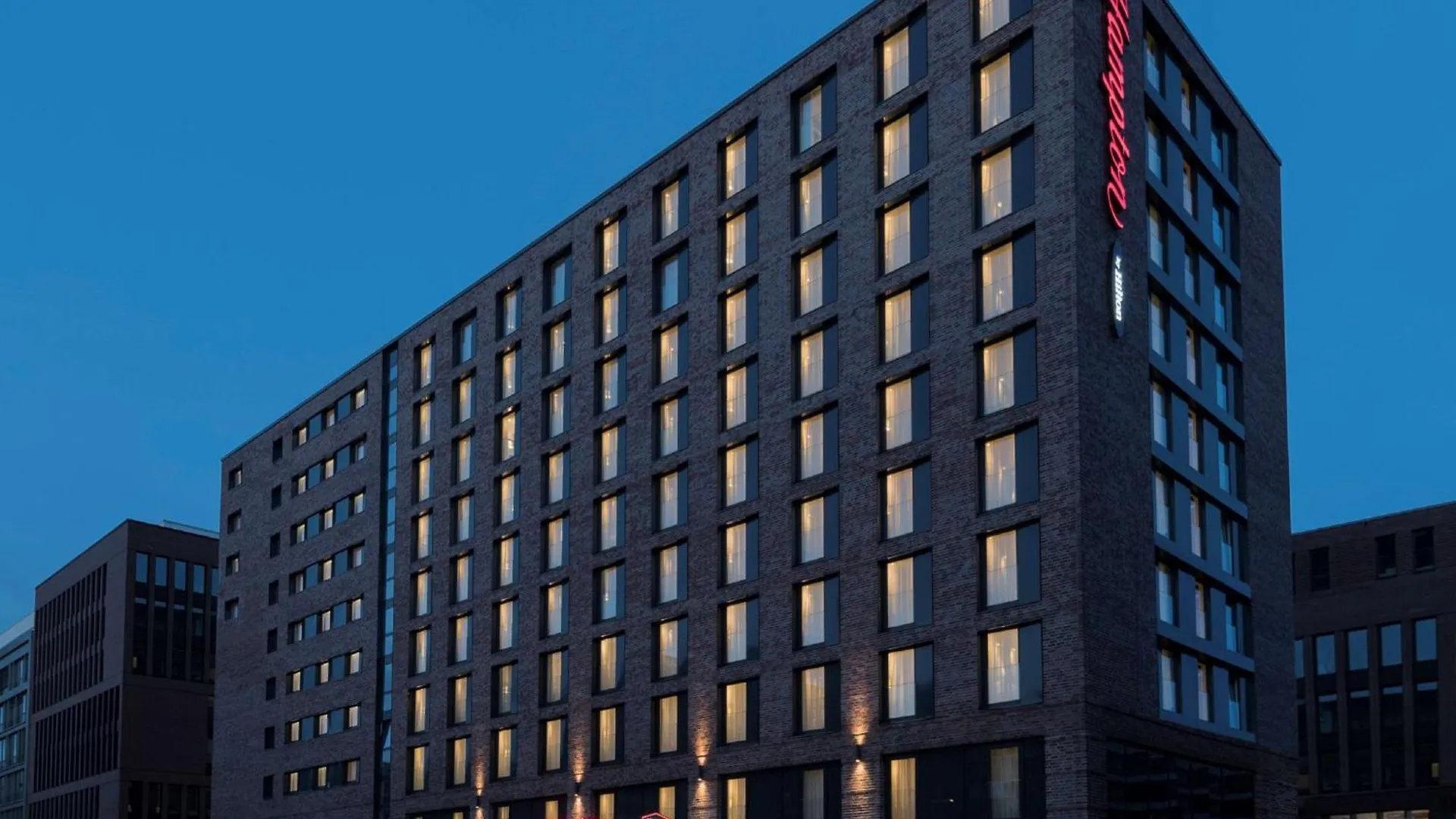 Отель Hampton By Hilton Hamburg City Centre