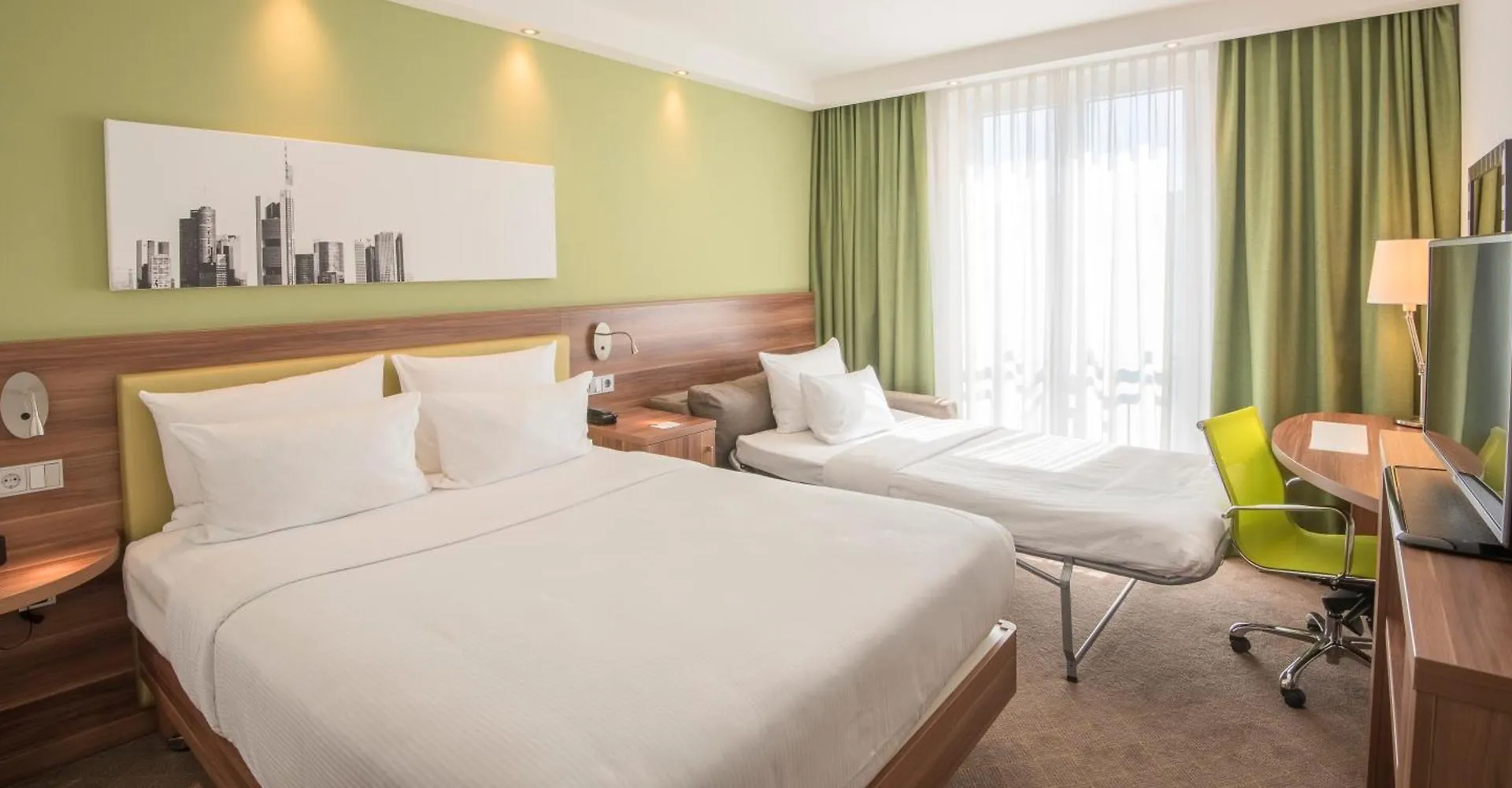 Hampton By Hilton Hamburg City Centre 3*,