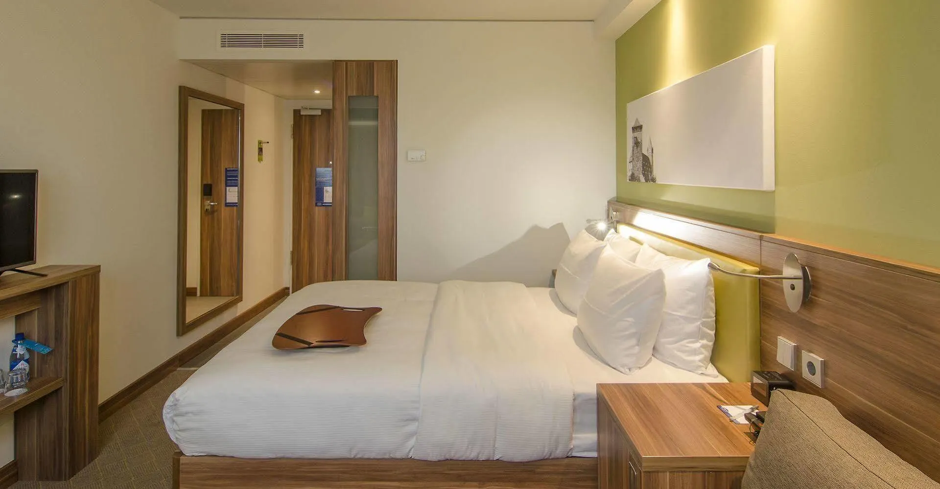 Hampton By Hilton Hamburg City Centre Hotel